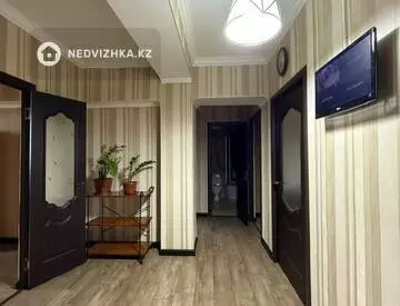 3-комнатная квартира, этаж 2 из 5, 97 м², миниатюра 9