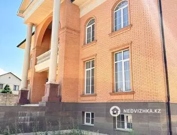 8-комнатный дом, 20 соток, 712 м², миниатюра 6