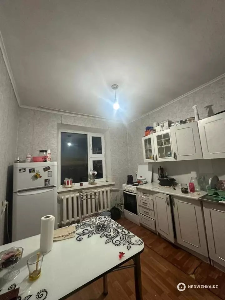 4-комнатная квартира, этаж 10 из 10, 76 м², фотография 4