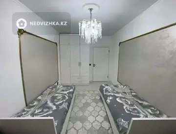 2-комнатная квартира, этаж 2 из 10, 62 м², миниатюра 4