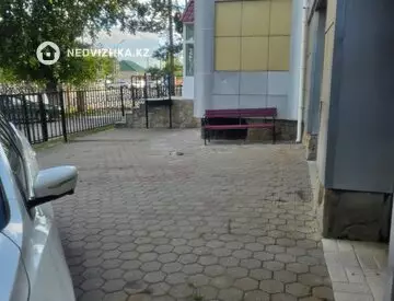 Офис, Склад и др., этаж 1 из 3, В бизнес-центре, 72 м², На длительный срок
