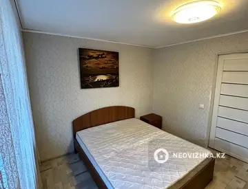 2-комнатная квартира, этаж 1 из 5, 49 м²