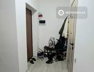 1-комнатная квартира, этаж 7 из 15, 44 м², миниатюра 3
