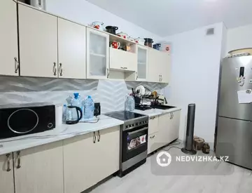 1-комнатная квартира, этаж 7 из 15, 44 м², миниатюра 4