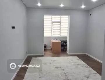 1-комнатная квартира, этаж 1 из 5, 52 м²