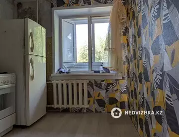 3-комнатная квартира, этаж 2 из 5, 63 м², миниатюра 11