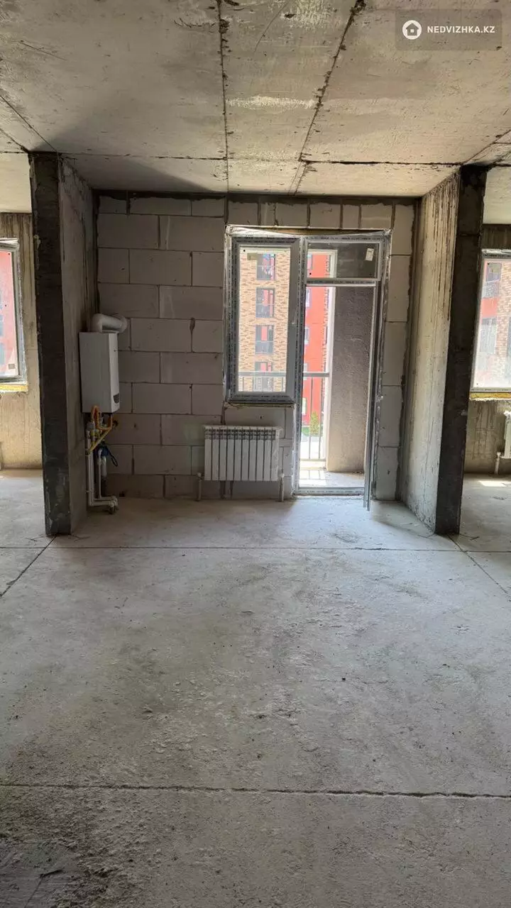 1-комнатная квартира, этаж 3 из 6, 74 м², фотография 3
