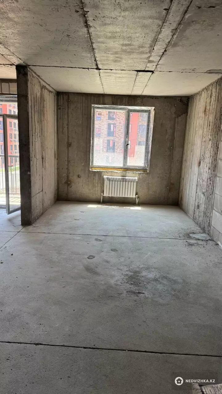1-комнатная квартира, этаж 3 из 6, 74 м², фотография 4