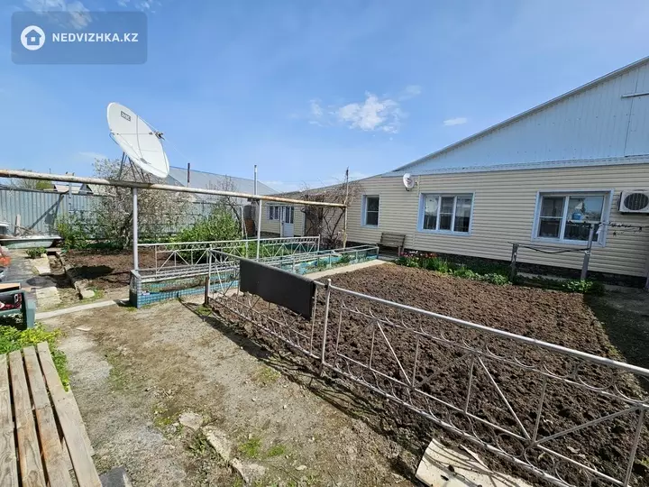 4-комнатный таунхаус, 8 соток, 112 м², фотография 4