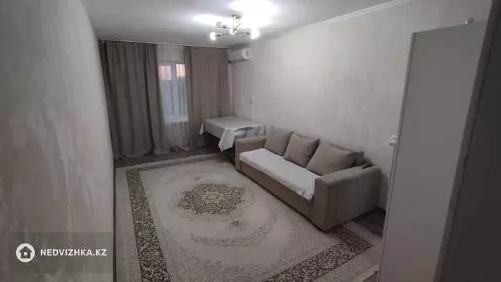 2-комнатная квартира, этаж 4 из 5, 44 м²