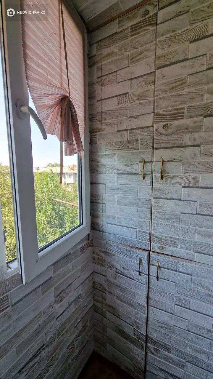 3-комнатная квартира, этаж 5 из 5, 66 м², фотография 3