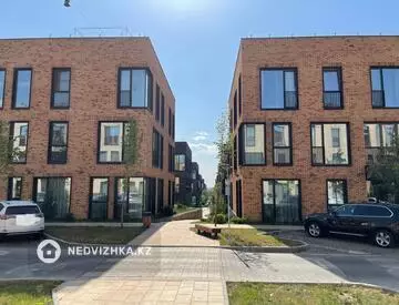 4-бөлмелі пәтер, қабат 3 барлық қабат саны 3, 120 м², 1-нобай