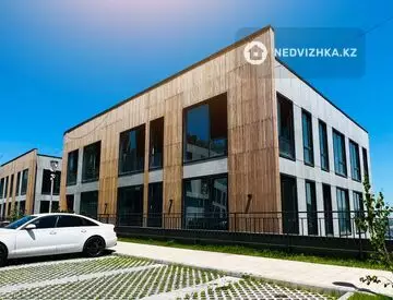 4-комнатная квартира, этаж 3 из 3, 178 м², миниатюра 12
