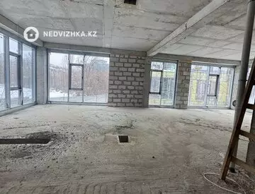 6-комнатная квартира, этаж 1 из 3, 450 м², миниатюра 12