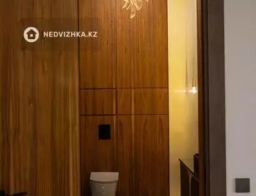 6-бөлмелі үй, 3 соттық, 650 м², 6-нобай