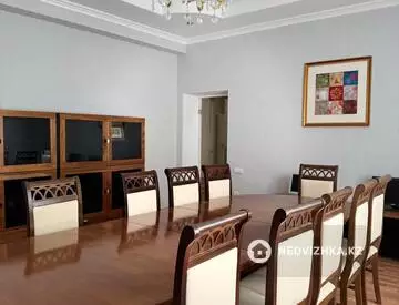 7-бөлмелі үй, 8 соттық, 480 м², 7-нобай