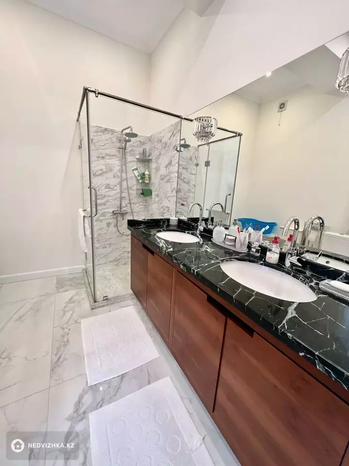 6-комнатный дом, 10 соток, 435 м², фотография 5
