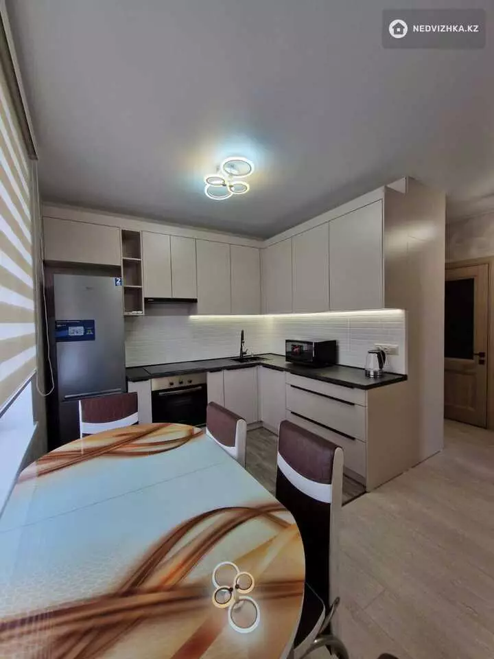 2-комнатная квартира, этаж 5 из 15, 50 м²