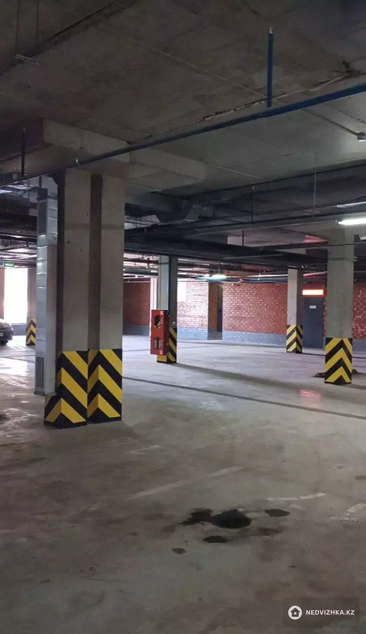 1-комнатная квартира, этаж 4 из 9, 35 м², фотография 3