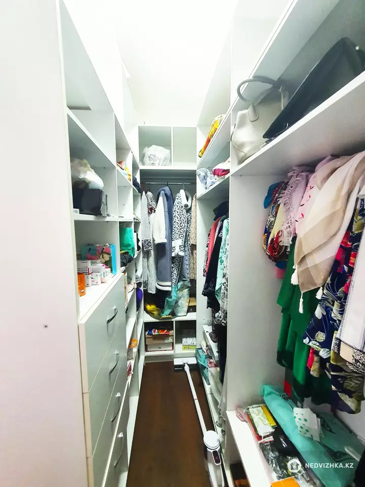3-комнатная квартира, этаж 16 из 23, 119 м², 3-фотосурет