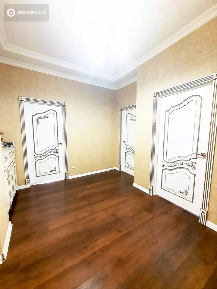 3-комнатная квартира, этаж 16 из 23, 119 м², 5-фотосурет
