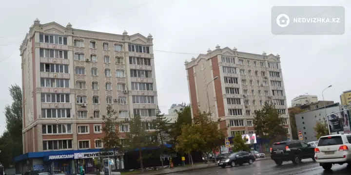 2-комнатная квартира, этаж 4 из 9, 51 м², фотография 2