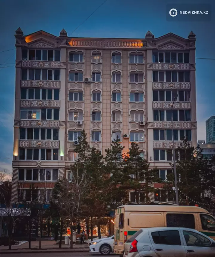 2-комнатная квартира, этаж 4 из 9, 51 м², фотография 3
