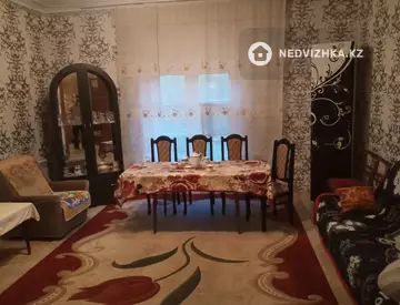 2-комнатная квартира, этаж 2 из 2, 52 м²