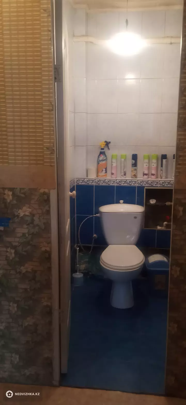 2-комнатная квартира, этаж 2 из 2, 52 м², фотография 4