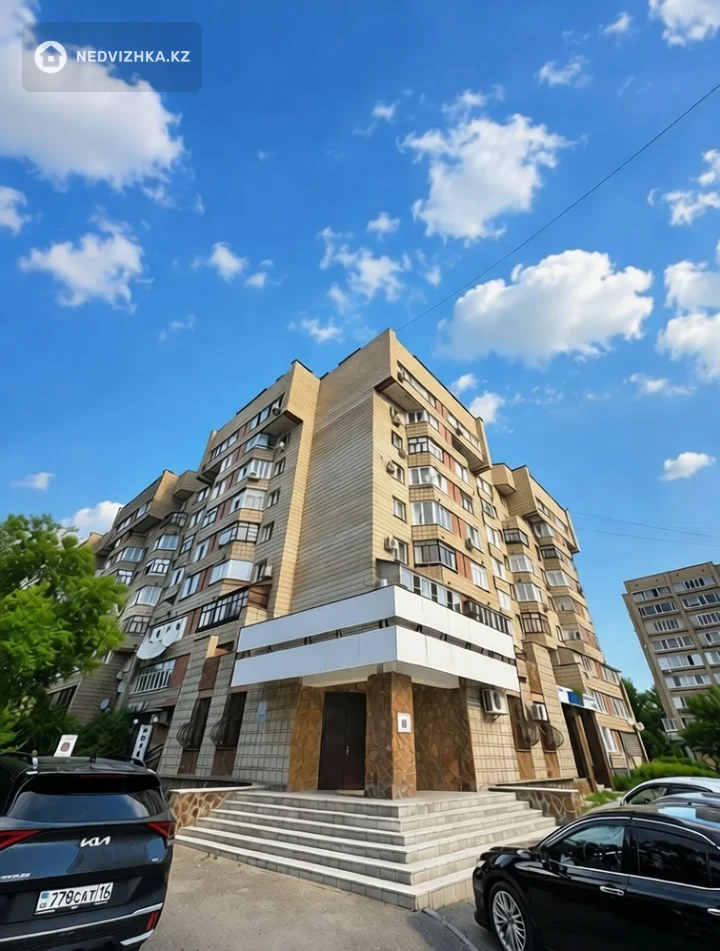 3-комнатная квартира, этаж 2 из 9, 67 м²