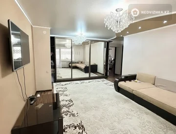 3-комнатная квартира, этаж 2 из 9, 67 м², миниатюра 3