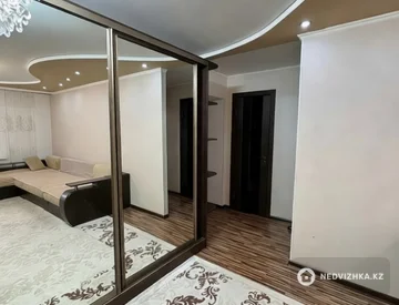 3-комнатная квартира, этаж 2 из 9, 67 м², миниатюра 4