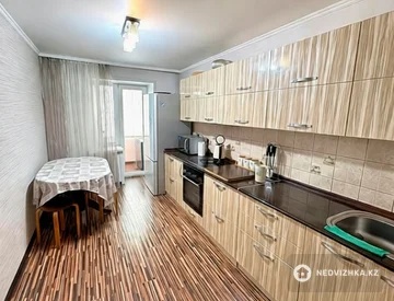 3-комнатная квартира, этаж 2 из 9, 67 м², миниатюра 5