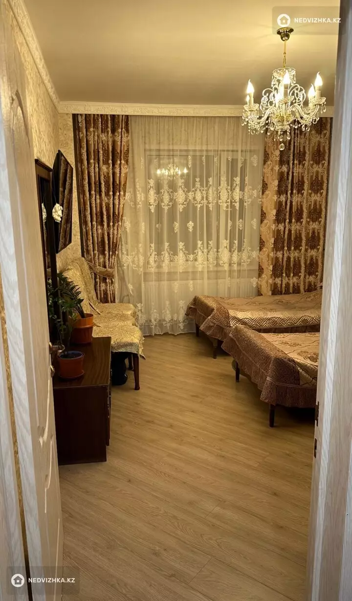 3-комнатная квартира, этаж 14 из 16, 90 м², фотография 2