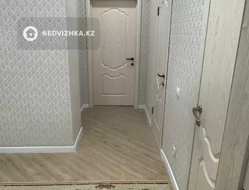 3-комнатная квартира, этаж 14 из 16, 90 м², миниатюра 1