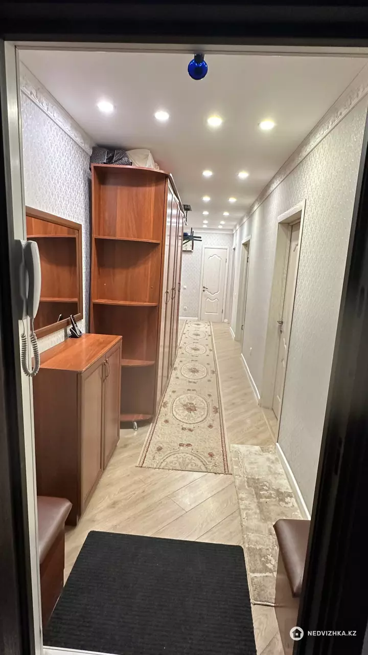 3-комнатная квартира, этаж 14 из 16, 90 м², фотография 3