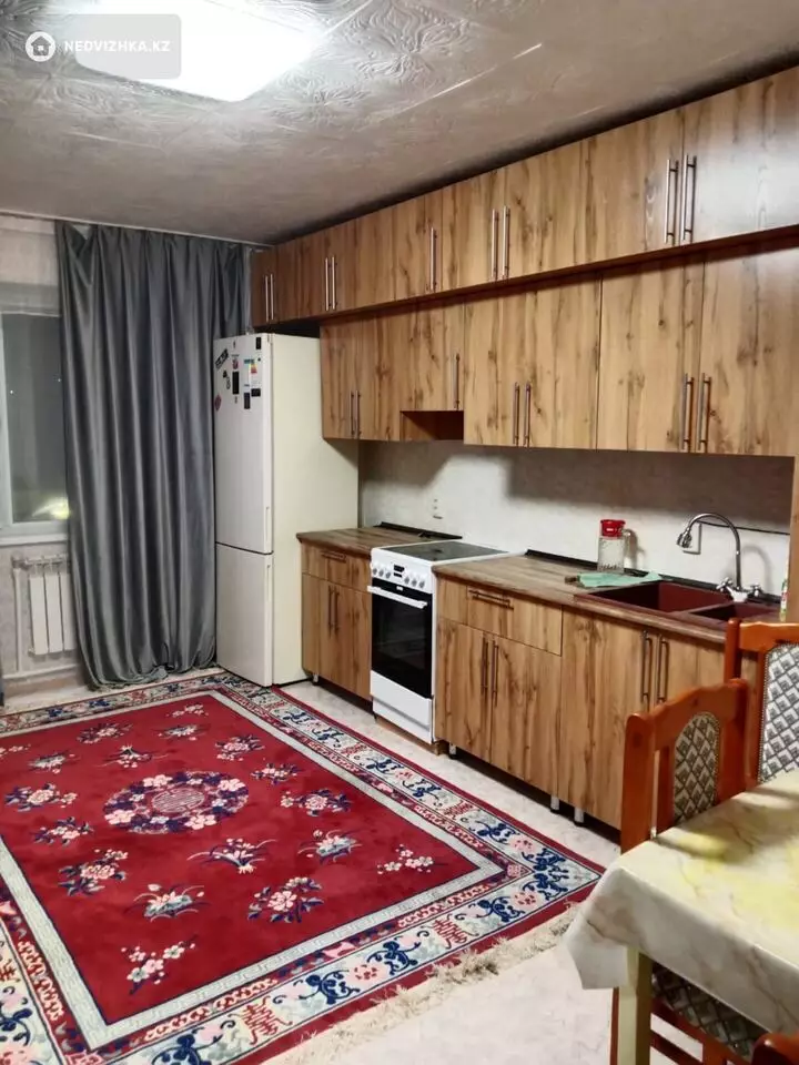 1-комнатная квартира, этаж 7 из 9, 54 м²