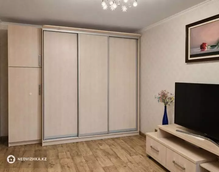 2-комнатная квартира, этаж 5 из 5, 51 м², фотография 3