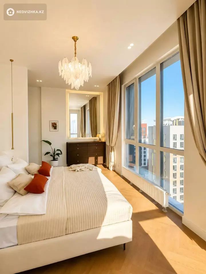 3-комнатная квартира, этаж 12 из 12, 110 м², 5-фотосурет