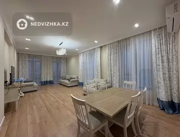 3-комнатная квартира, этаж 4 из 7, 145 м²