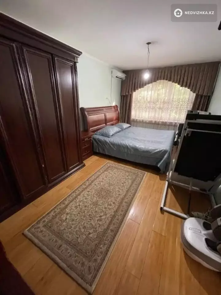 3-комнатная квартира, этаж 4 из 4, 67 м², фотография 3
