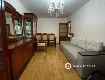 3-комнатная квартира, этаж 4 из 4, 67 м²