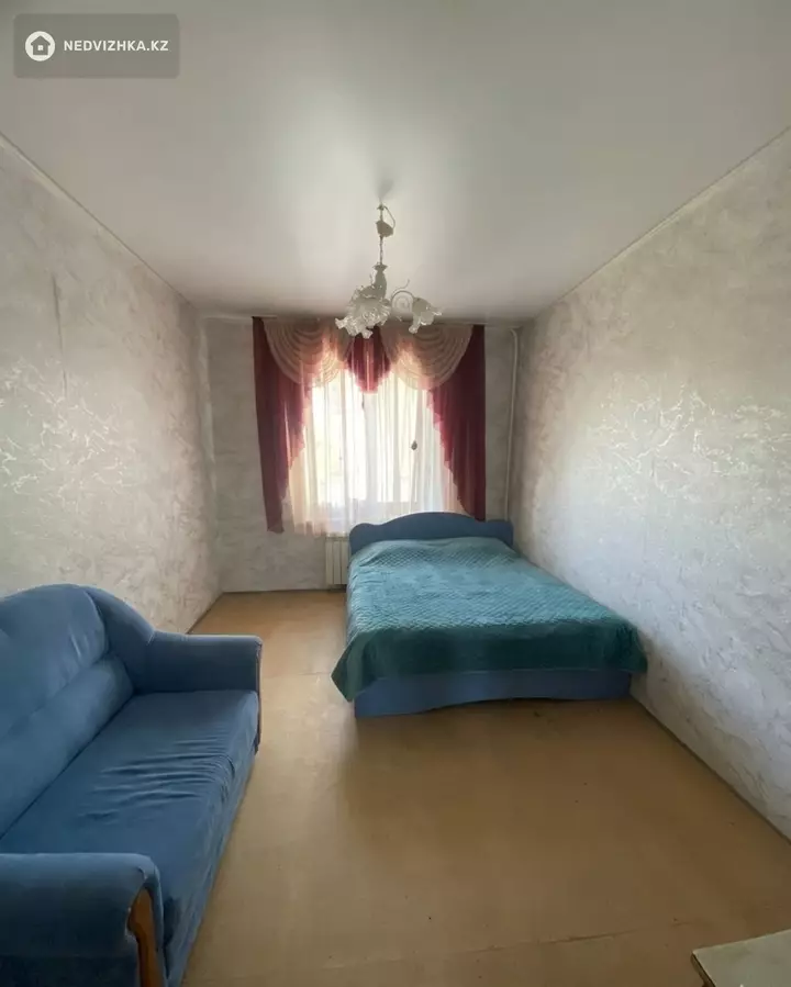 3-комнатная квартира, этаж 2 из 2, 70 м², фотография 4