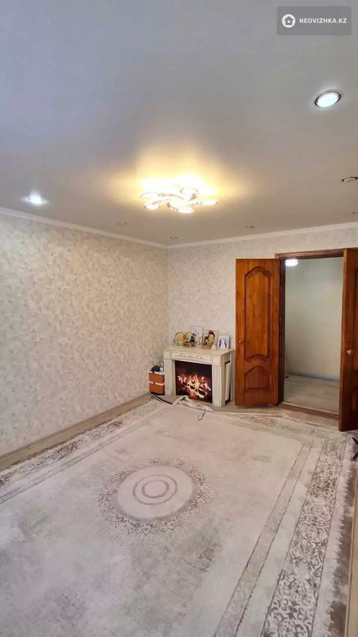2-комнатная квартира, этаж 5 из 5, 51 м², фотография 2