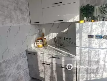 1-комнатная квартира, этаж 5 из 5, 32 м², миниатюра 10