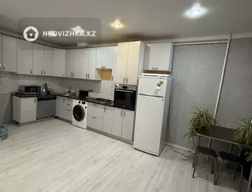 4-комнатная квартира, этаж 2 из 6, 85 м²