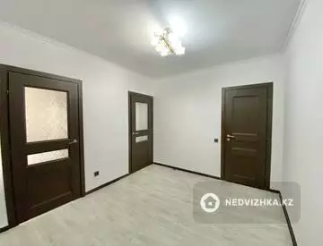 2-бөлмелі пәтер, қабат 11 барлық қабат саны 18, 72 м², 12-нобай