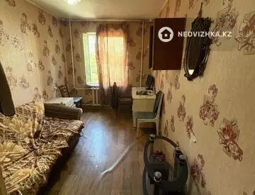 3-комнатная квартира, этаж 4 из 5, 61 м²