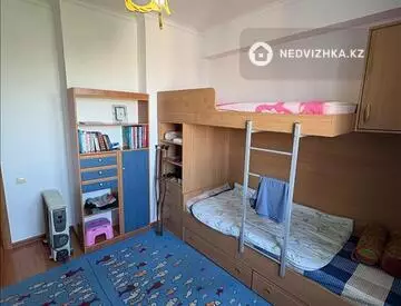 3-бөлмелі пәтер, қабат 10 барлық қабат саны 10, 76 м², 9-нобай