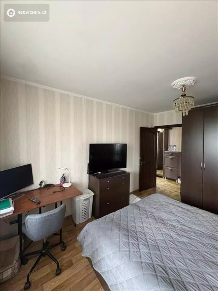 3-комнатная квартира, этаж 5 из 5, 58 м², фотография 5